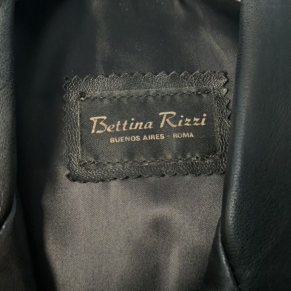 Bettina Rizzi Women’s Black Leather Jacket from Buenos Aires Roma - Picture 5 of 6